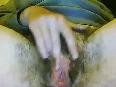 Harige kut vriendin masturberen 2