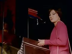 Goede vrouw laat haar echtgenoot te neuken zijn secretaresse
