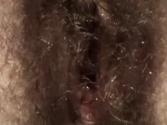 Mijn vrouw met harige beaver.