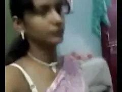 Sexy notrth Indiase aunty tieten
