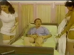 Verpleegkundigen komen (1979)