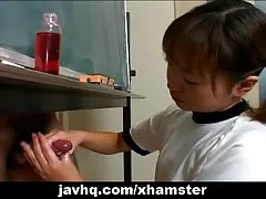 Japanse cutie itsuki wakana wanks een harde lul ongecensureerde